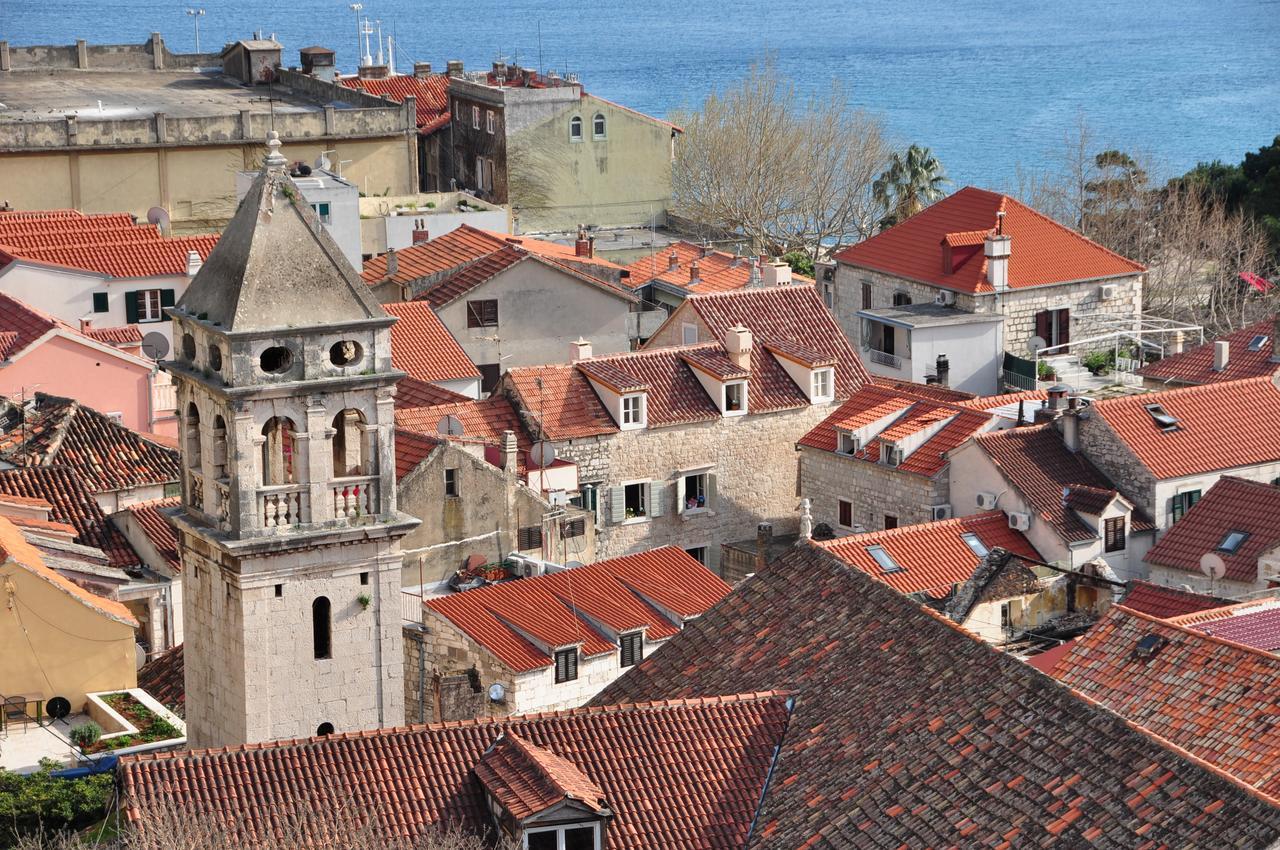 Villa Mama - Traditional Apartments In Omis, Free Parking Exterior foto
